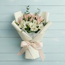 Букет цветов из:  Альстромерии в Ильинское-Хованское