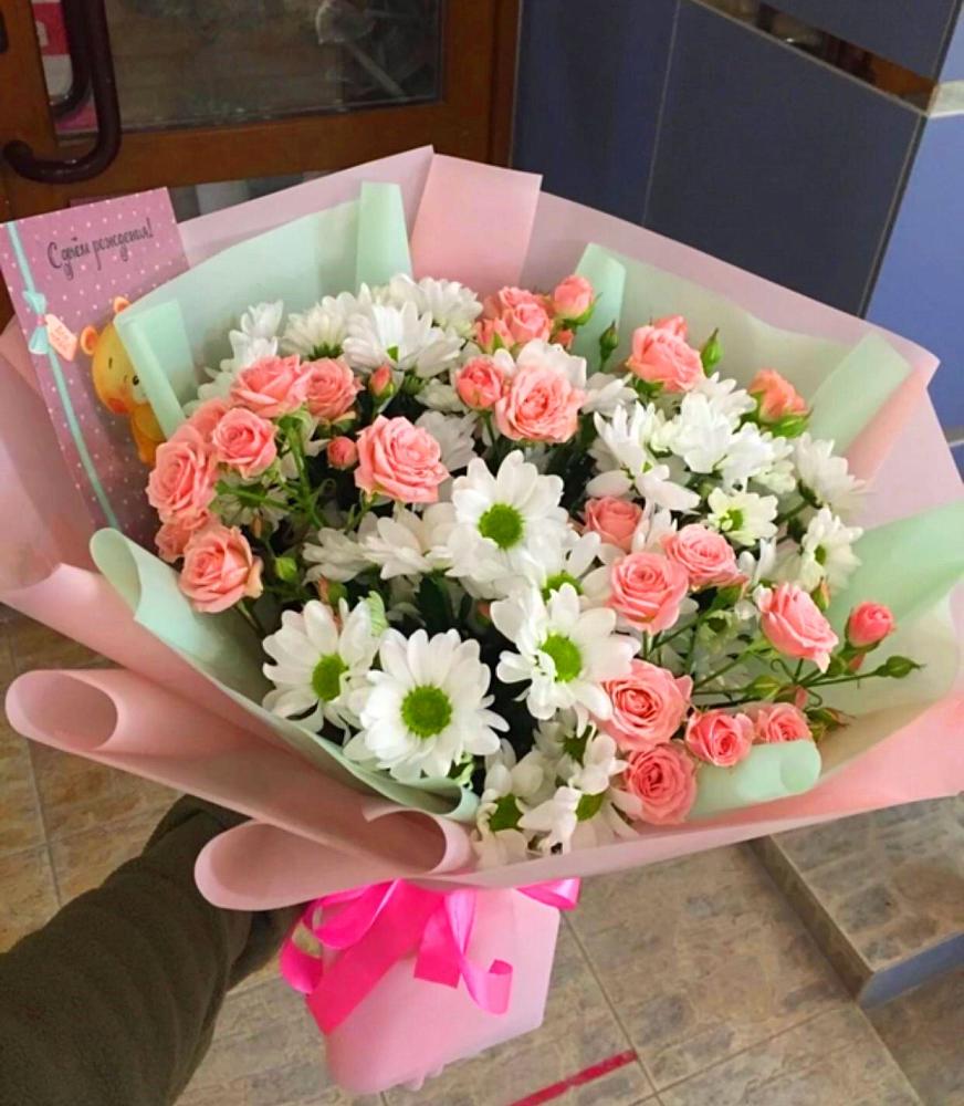 Букет цветов из: Розы и Хризантемы в Ильинское-Хованское