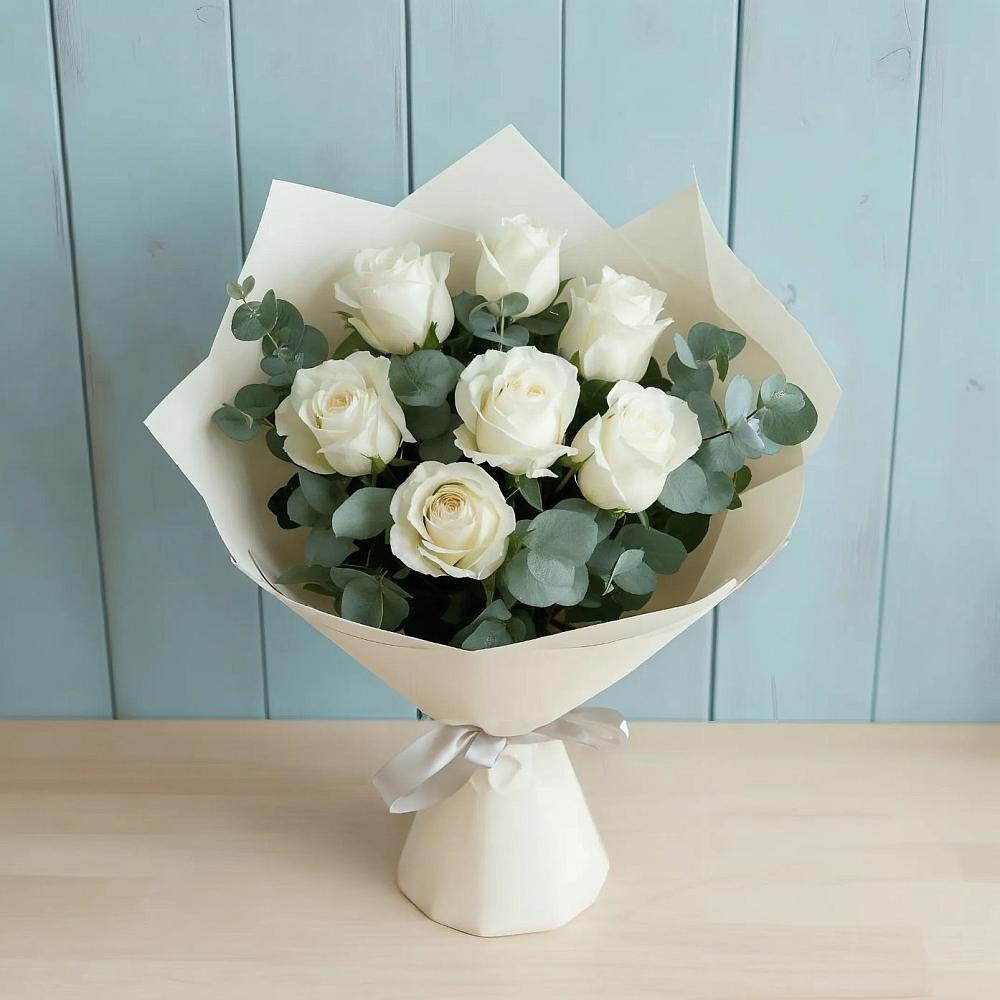 Букет Белые розы в Эвкалипте в Ильинское-Хованское