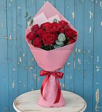 Букет цветов из:  Розы в Ильинское-Хованское