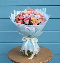 Букет цветов из:  Хризантемы и Розы в Ильинское-Хованское