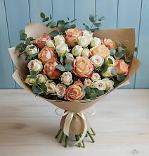 Букет цветов из:  Альстромерии и Розы в Ильинское-Хованское